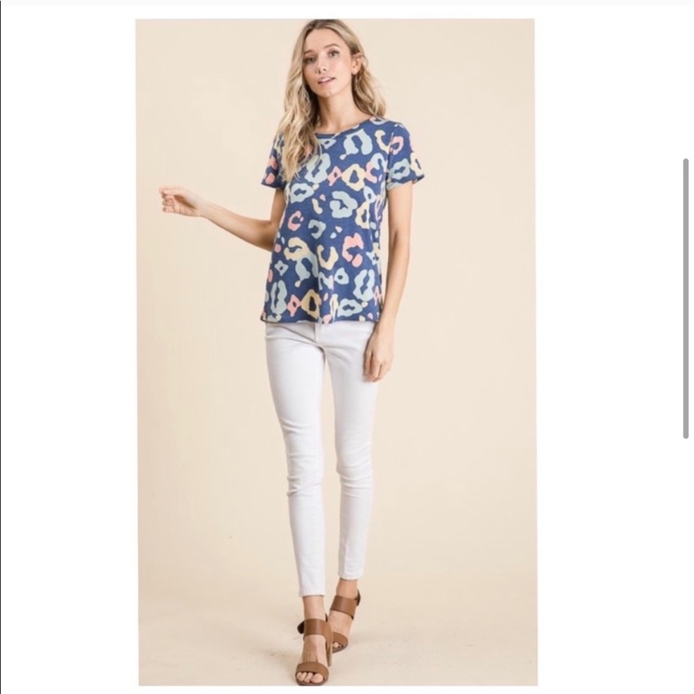 NWT Bombom Blue Animal Print Short Sleeve Tee